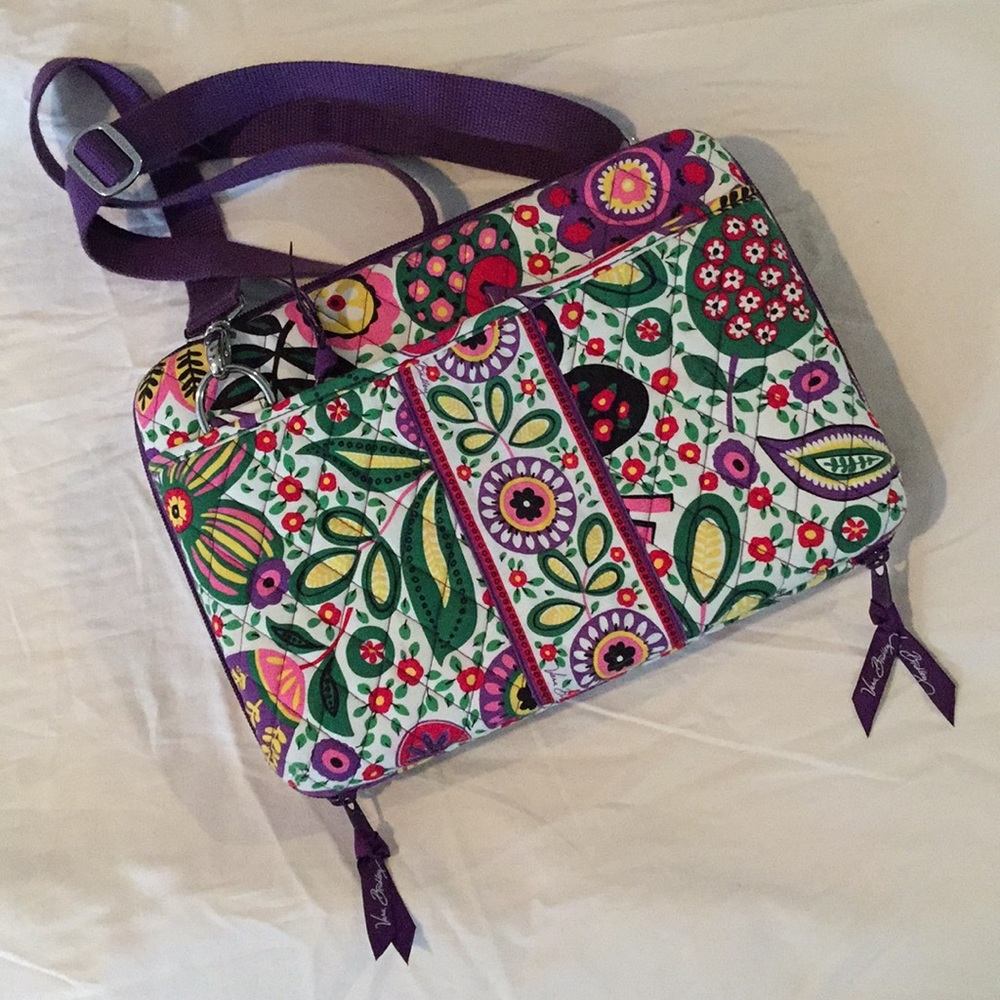Vera Bradley I Pad - tablet holder